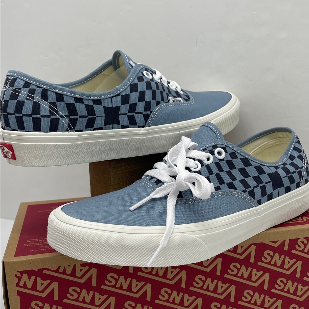 Vans • WMNS Authentic WACK DBLUE
VN000D7Y BLU Sneakers - Picture 9 of 16